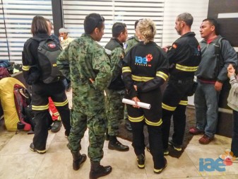 ONG IAE moises belloch algemesi bomberos perros rescate terremoto quito ecuador la veu d'algemesi