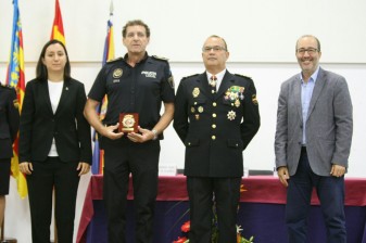 intendent principal jefe policia local algemesi joan march erich vanacloig  creu merit policial