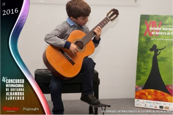 joan gimeno premi del concurs de guitarra alhambra Palau de la Música de Valencia Conservatori Joan Baptista Cabanilles