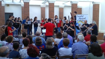 L’Escola de Música JMG societat musical d'algemesí eva tortajada la veu d'algemesi