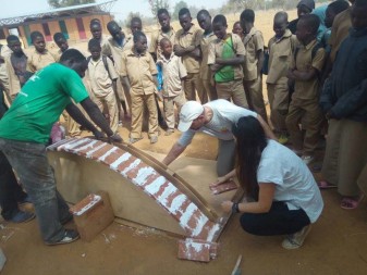 Taller voltes UPV Gener algemesí solidari burkina faso