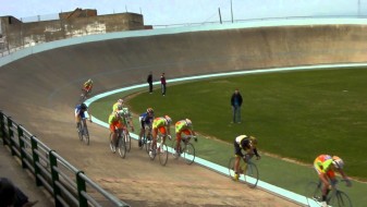 velodromo algemesi-fotoperiodismo valencia-agencia de prensa valencia-prensa valencia-comunicacion-periodismo-marketing-publicidad-diseño-carteleria-carton pluma-video corporativo-agencia prensa2-moises castell-carlos bueno-la veu d'algemesí