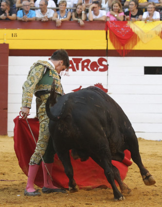 Juan Pedro Llaguno-Guadaira-García Navarrete-setmana taurina algemesi-novillos-fotoperiodismo valencia-agencia de prensa valencia-prensa valencia-comunicacion-periodismo-marketing-publicidad-diseño-carteleria-carton pluma-video corporativo-agencia prensa2-moises castell-carlos bueno-la veu d'algemesí