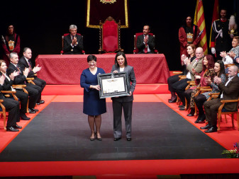 guardo honor-avl-academia valenciana de la llengua-immaculada cerda-fotoperiodismo valencia-agencia de prensa valencia-prensa valencia-comunicacion-periodismo-marketing-publicidad-diseño-carteleria-carton pluma-video corporativo-agencia prensa2-moises castell-carlos bueno-la veu d'algemesí