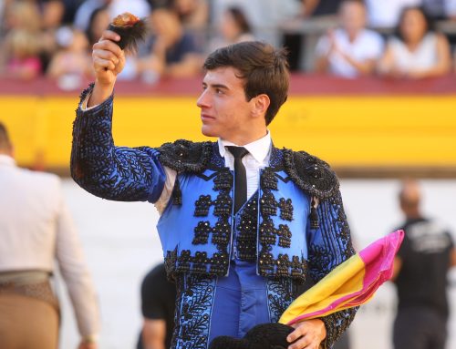 A orella per coleta amb descastats Victorianos