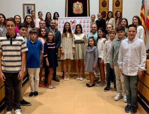 Les Falleres Majors d’Algemesí, reben les pintes oficials