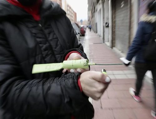 Primeres sancions per llançament de petards